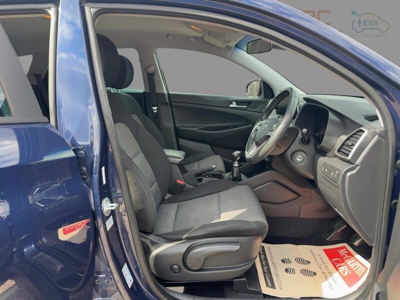 Hyundai 1.6 GDI SE NAV SUV 5DR PETROL MANUAL SATNAV BLUETOOTH DAB STEREO APPLE CARPLAY REAR CAMERA PARKING AIDS 2 OWNERS SAME OWNER FOR 5 YEARS 65000 MILES SH 72-74 Mitcham Road