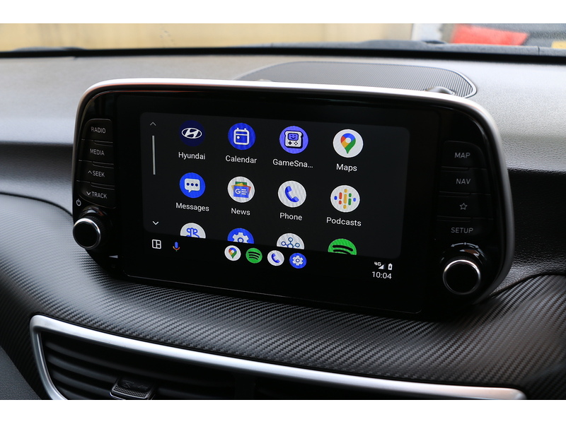 Hyundai 1.6 GDI SE NAV SUV 5DR PETROL MANUAL SATNAV BLUETOOTH DAB STEREO APPLE CARPLAY REAR CAMERA PARKING AIDS 2 OWNERS SAME OWNER FOR 5 YEARS 65000 MILES SH 72-74 Mitcham Road