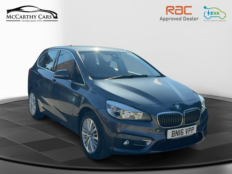 BMW 220I 2.0 LUXURY MPV 5DR PETROL AUTO SATNAV BLUETOOTH DAB STEREO CD PLAYER AIR CONDITIONING PARKING AIDS ONLY 33000 MILES FSH 7 SERVICES NO ULEZ CHARGE 72-74 Mitcham Road