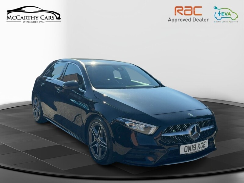 Mercedes-Benz A200 1.3 AMG LINE (EXECUTIVE) HATCHBACK 5DR PETROL 7G-DCT AUTO HEATED SEATS SAT NAV BLUETOOTH DAB STEREO REAR CAM PARKING AIDS 2 OWNERS 61000 MILES SH 72-74 Mitcham Road