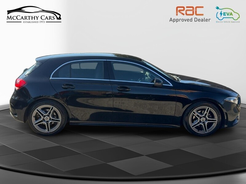 Mercedes-Benz A200 1.3 AMG LINE (EXECUTIVE) HATCHBACK 5DR PETROL 7G-DCT AUTO HEATED SEATS SAT NAV BLUETOOTH DAB STEREO REAR CAM PARKING AIDS 2 OWNERS 61000 MILES SH 72-74 Mitcham Road