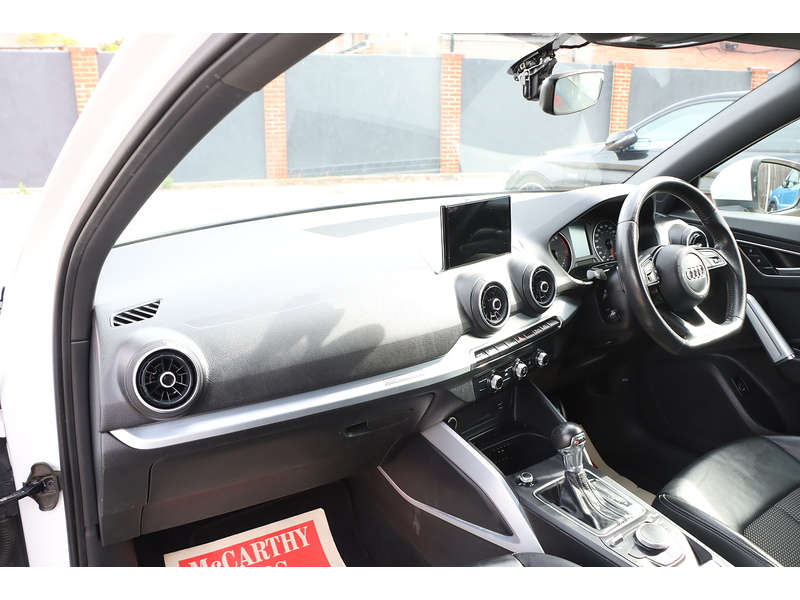 Audi 1.5 TFSI COD 35 S LINE SUV 5DR PETROL S TRONIC AUTO SAT NAV BLUETOOTH DAB STEREO PARKING AIDS JUST 2 OWNERS ONLY 65000 MILES SH NO ULEZ CHARGE 72-74 Mitcham Road