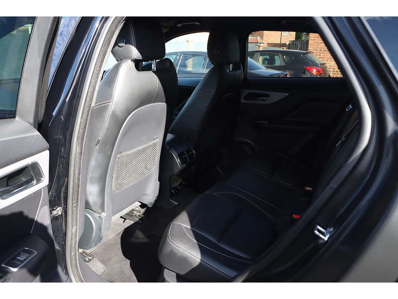 Jaguar 2.0 P250I R-SPORT SUV 5DR PETROL AWD AUTO HEATED SEATS SATNAV BLUETOOTH DAB RADIO APPLE CARPLAY REAR CAMERA PARKING AIDS 2 OWNERS ONLY 56000 MILES FSH 72-74 Mitcham Road