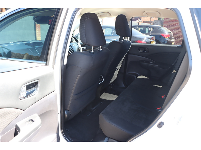 Honda 2.0 I-VTEC SE PLUS SUV 5DR PETROL 4WD AUTO BLUETOOTH DAB STEREO REAR CAMERA PARKING AIDS JUST 1 OWNER ONLY 86000 MILES FSH 9 SERVICES NO ULEZ CHARGE 72-74 Mitcham Road