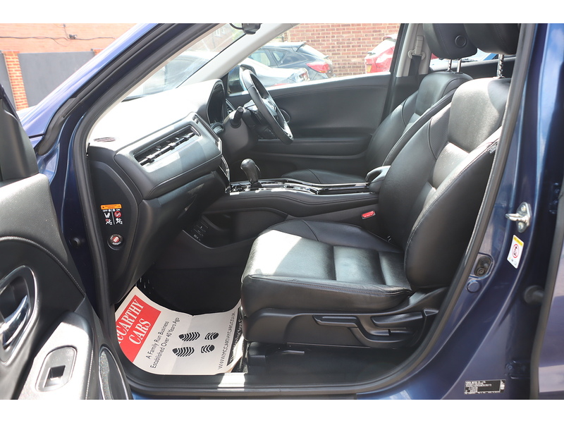 Honda 1.5 I-VTEC EX SUV 5DR PETROL CVT AUTO SUNROOF HEATED SEATS SAT NAV BLUETOOTH DAB STEREO REAR CAMERA PARKING AIDS 2 OWNERS 70000 MILES FSH 9 SERVICES 72-74 Mitcham Road