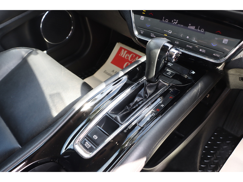 Honda 1.5 I-VTEC EX SUV 5DR PETROL CVT AUTO SUNROOF HEATED SEATS SAT NAV BLUETOOTH DAB STEREO REAR CAMERA PARKING AIDS 2 OWNERS 70000 MILES FSH 9 SERVICES 72-74 Mitcham Road