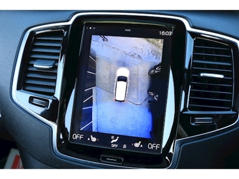 Volvo 2.0 D5 PowerPulse R-Design SUV 5dr Diesel Auto 4WD Euro 6 (s/s) (235 ps) 72-74 Mitcham Road
