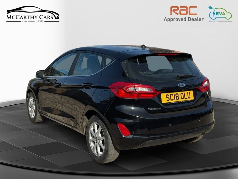 Ford 1.0T ECOBOOST ZETEC HATCHBACK 5DR PETROL AUTO SAT NAV BLUETOOTH DAB STEREO APPLE CARPLAY REAR CAMERA PARKING AIDS JUST 2 OWNERS ONLY 28000 MILES SH 92-96 Mitcham Road