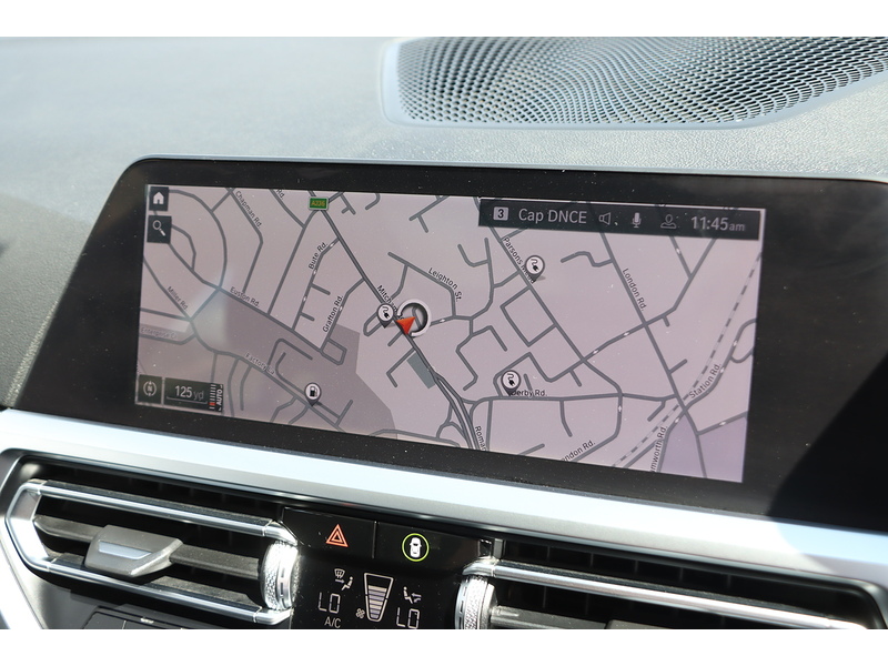 BMW 330E 2.0 12KWH SE PRO TOURING 5DR PETROL PLUG-IN HYBRID AUTO SUNROOF SAT NAV BLUETOOTH APPLE CARPLAY REAR CAMERA PARKING AIDS 2 OWNERS 74000 MILES SH 72-74 Mitcham Road