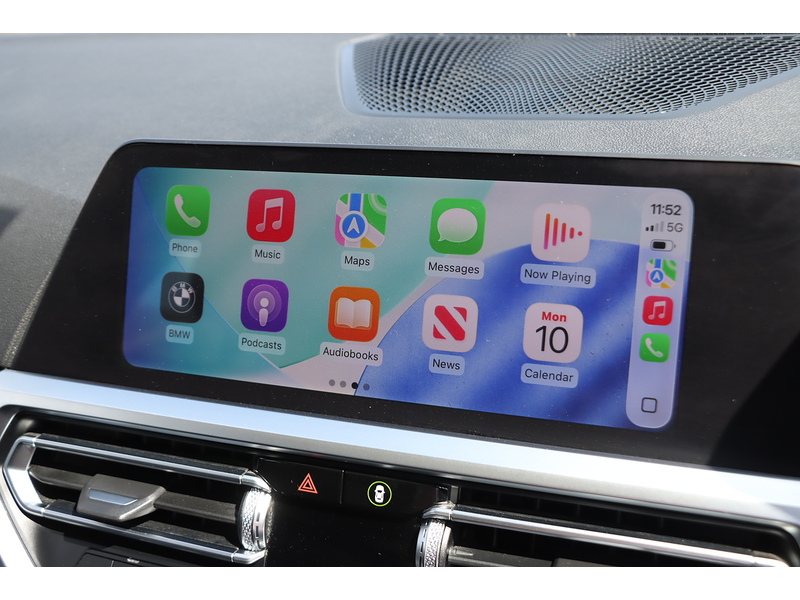BMW 330E 2.0 12KWH SE PRO TOURING 5DR PETROL PLUG-IN HYBRID AUTO SUNROOF SAT NAV BLUETOOTH APPLE CARPLAY REAR CAMERA PARKING AIDS 2 OWNERS 74000 MILES SH 72-74 Mitcham Road