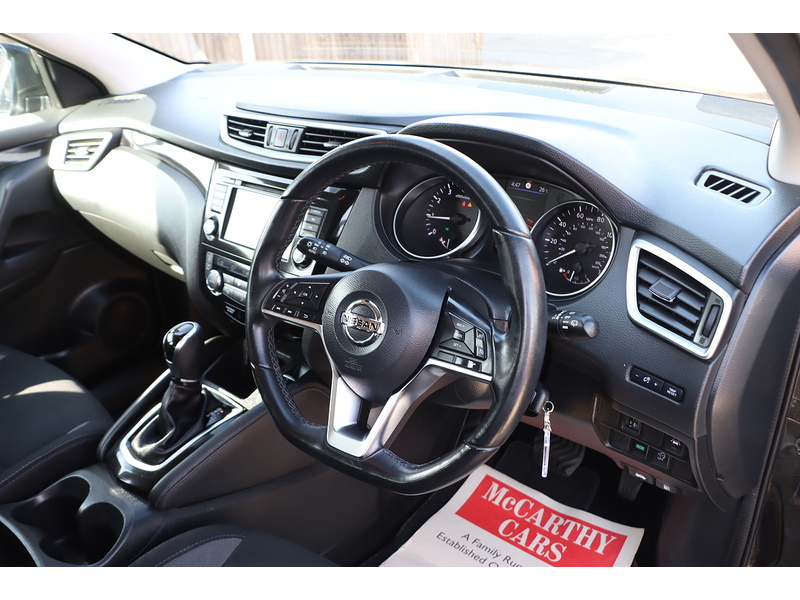 Nissan 1.3 DIG-T ACENTA PREMIUM SUV 5DR PETROL DCT AUTO SAT NAV BLUETOOTH DAB STEREO APPLE CARPLAY REAR CAMERA PARKING AIDS JUST 2 OWNERS ONLY 43000 MILES SH 92-96 Mitcham Road