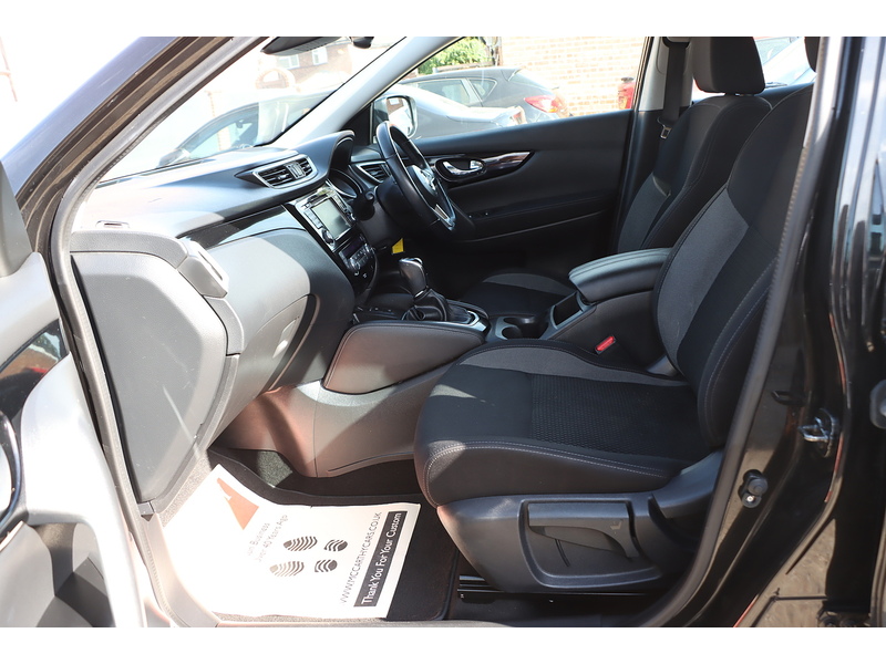 Nissan 1.3 DIG-T ACENTA PREMIUM SUV 5DR PETROL DCT AUTO SAT NAV BLUETOOTH DAB STEREO APPLE CARPLAY REAR CAMERA PARKING AIDS JUST 2 OWNERS ONLY 43000 MILES SH 92-96 Mitcham Road