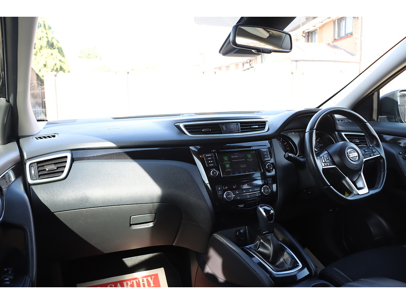 Nissan 1.3 DIG-T ACENTA PREMIUM SUV 5DR PETROL DCT AUTO SAT NAV BLUETOOTH DAB STEREO APPLE CARPLAY REAR CAMERA PARKING AIDS JUST 2 OWNERS ONLY 43000 MILES SH 92-96 Mitcham Road