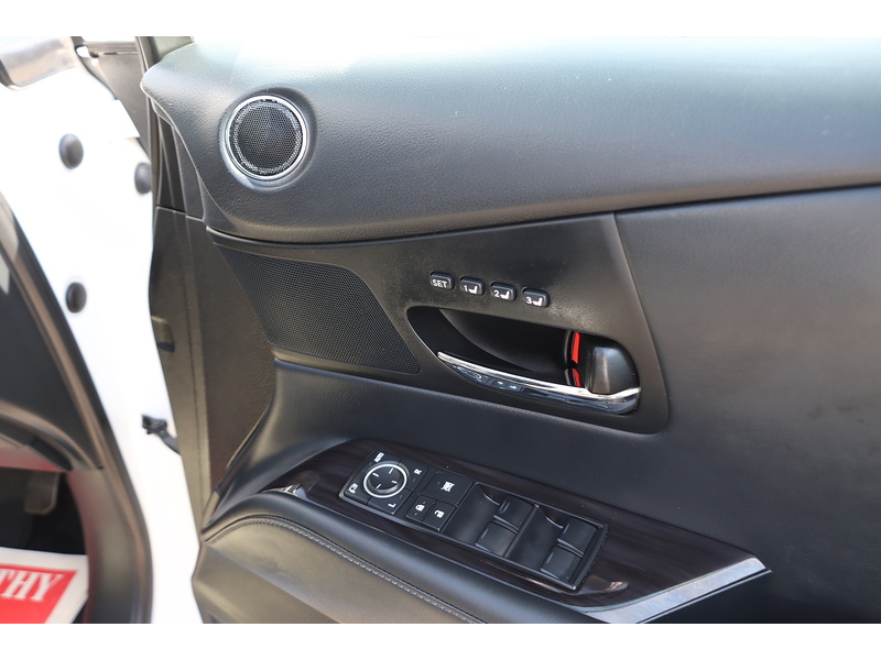 Lexus 450H Advance Pan Roof 3.5 5dr Estate CVT Petrol Hybrid 72-74 Mitcham Road