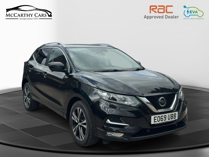 Nissan 1.3 DIG-T N-CONNECTA SUV 5DR PETROL DCT AUTO PAN ROOF SAT NAV BLUETOOTH DAB STEREO APPLE CARPLAY REAR CAMERA PARKING AIDS 2 OWNERS ONLY 46000 MILES SH 72-74 Mitcham Road