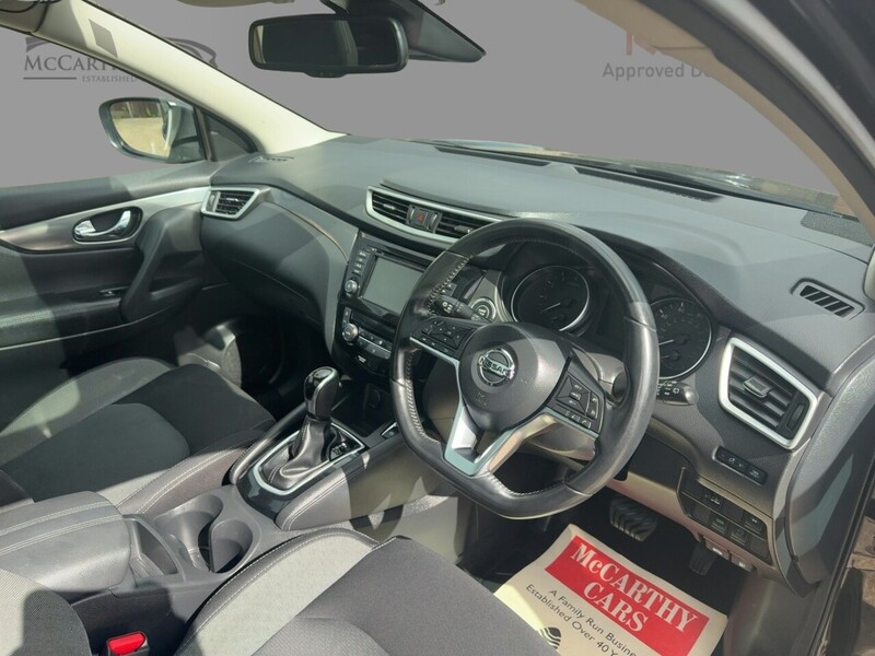 Nissan 1.3 DIG-T N-CONNECTA SUV 5DR PETROL DCT AUTO PAN ROOF SAT NAV BLUETOOTH DAB STEREO APPLE CARPLAY REAR CAMERA PARKING AIDS 2 OWNERS ONLY 46000 MILES SH 72-74 Mitcham Road