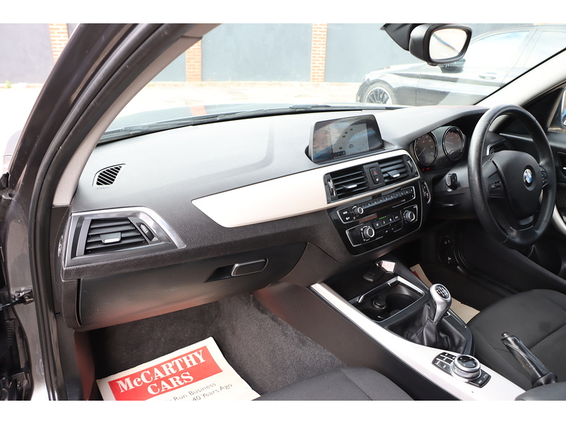 BMW 118I 1.5 SE HATCHBACK 5DR PETROL MANUAL SAT NAV BLUETOOTH DAB STEREO AIR CON PARKING AIDS JUST 1 OWNER FROM NEW ONLY 61000 MILES SH NO ULEZ CHARGE 72-74 Mitcham Road