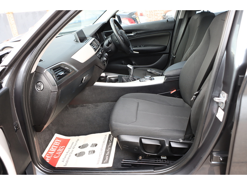 BMW 118I 1.5 SE HATCHBACK 5DR PETROL MANUAL SAT NAV BLUETOOTH DAB STEREO AIR CON PARKING AIDS JUST 1 OWNER FROM NEW ONLY 61000 MILES SH NO ULEZ CHARGE 72-74 Mitcham Road