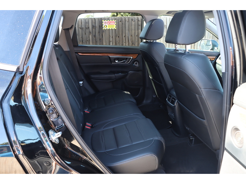 Honda 2.0 h i-MMD EX SUV 5dr Petrol Hybrid eCVT 4WD Euro 6 (s/s) (184 ps) 72-74 Mitcham Road