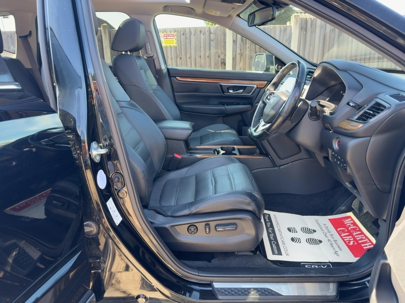 Honda 2.0 h i-MMD EX SUV 5dr Petrol Hybrid eCVT 4WD Euro 6 (s/s) (184 ps) 72-74 Mitcham Road