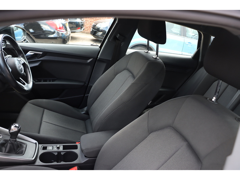 Audi 1.0 TFSI 30 TECHNIK SPORTBACK 5DR PETROL MANUAL SATNAV BLUETOOTH DAB RADIO APPLE CARPLAY PARKING AIDS JUST 2 OWNERS ONLY 70000 MILES SH NO ULEZ CHARGE 72-74 Mitcham Road