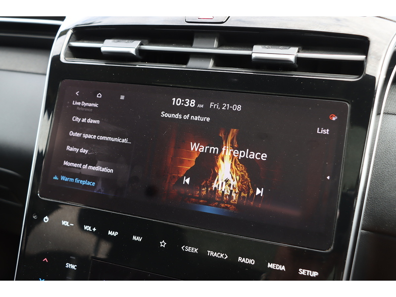 Hyundai 1.6 T-GDI 13.8KWH ULTIMATE SUV 5DR PETROL PLUG-IN HYBRID 4WD AUTO SUNROOF HEATED SEAT SATNAV BLUETOOTH APPLE CARPLAY REAR CAM 2 OWNERS 50000 MILES FSH 92-96 Mitcham Road
