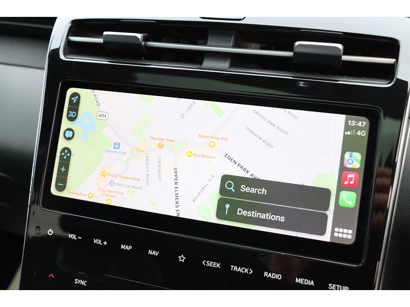 Hyundai 1.6 T-GDI 13.8KWH ULTIMATE SUV 5DR PETROL PLUG-IN HYBRID 4WD AUTO SUNROOF HEATED SEAT SATNAV BLUETOOTH APPLE CARPLAY REAR CAM 2 OWNERS 50000 MILES FSH 92-96 Mitcham Road