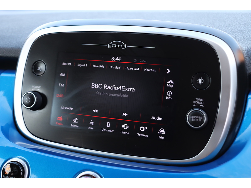 Fiat 1.3 FIREFLY TURBO MULTIAIR CROSS PLUS SUV 5DR PETROL DCT AUTO SATNAV BLUETOOTH DAB STEREO APPLE CARPLAY REAR CAM PARKING AIDS 2 OWNERS 45000 MILES FSH 72-74 Mitcham Road