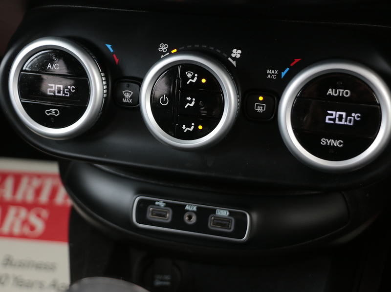 Fiat 1.3 FIREFLY TURBO MULTIAIR CROSS PLUS SUV 5DR PETROL DCT AUTO SATNAV BLUETOOTH DAB STEREO APPLE CARPLAY REAR CAM PARKING AIDS 2 OWNERS 45000 MILES FSH 72-74 Mitcham Road