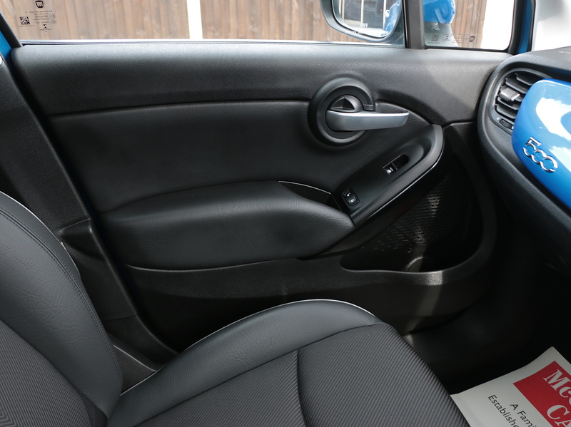 Fiat 1.3 FIREFLY TURBO MULTIAIR CROSS PLUS SUV 5DR PETROL DCT AUTO SATNAV BLUETOOTH DAB STEREO APPLE CARPLAY REAR CAM PARKING AIDS 2 OWNERS 45000 MILES FSH 72-74 Mitcham Road