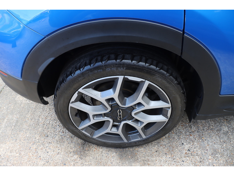 Fiat 1.3 FIREFLY TURBO MULTIAIR CROSS PLUS SUV 5DR PETROL DCT AUTO SATNAV BLUETOOTH DAB STEREO APPLE CARPLAY REAR CAM PARKING AIDS 2 OWNERS 45000 MILES FSH 72-74 Mitcham Road