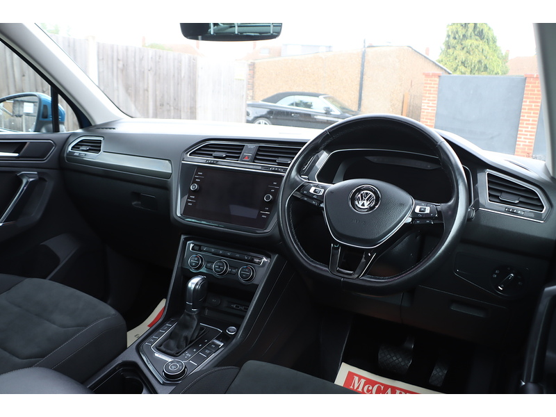 Volkswagen 2.0 TSI SEL SUV 5DR PETROL DSG 4MOTION AUTO SUNROOF HEATED SEATS SAT NAV BLUETOOTH DAB STEREO APPLE CARPLAY PARKING AIDS JUST 1 OWNER 48000 MILES SH 72-74 Mitcham Road