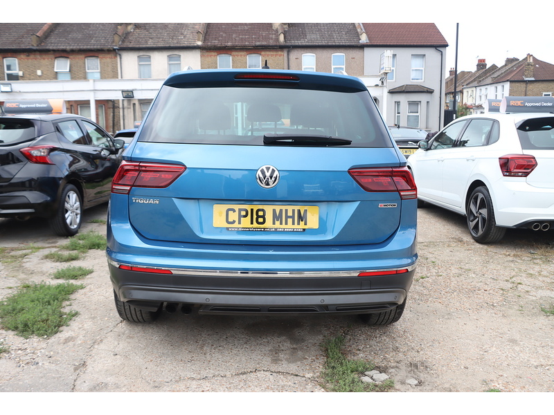 Volkswagen 2.0 TSI SEL SUV 5DR PETROL DSG 4MOTION AUTO SUNROOF HEATED SEATS SAT NAV BLUETOOTH DAB STEREO APPLE CARPLAY PARKING AIDS JUST 1 OWNER 48000 MILES SH 72-74 Mitcham Road
