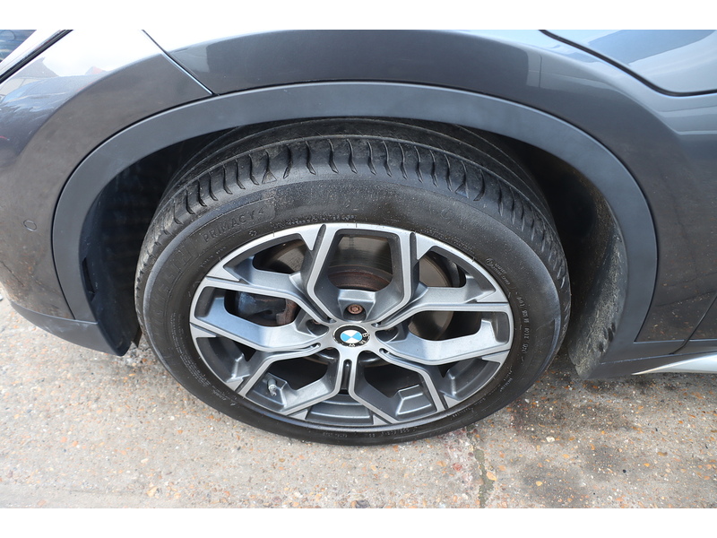 BMW 1.5 25E 10KWH XLINE SUV 5DR PETROL PLUG-IN HYBRID XDRIVE AUTO HEATED SEATS SAT NAV BLUETOOTH APPLE CARPLAY PARKING AIDS JUST 1 OWNER 65000 MILES FSH 72-74 Mitcham Road