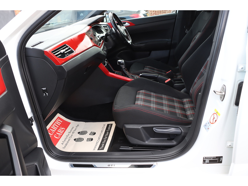 Volkswagen 2.0 TSI GTI HATCHBACK 5DR PETROL DSG AUTO BLUETOOTH DAB RADIO USB INPUT APPLE CARPLAY PARKING AIDS 1 OWNER FROM NEW ONLY 40000 MILES SH NO ULEZ CHARGE 72-74 Mitcham Road
