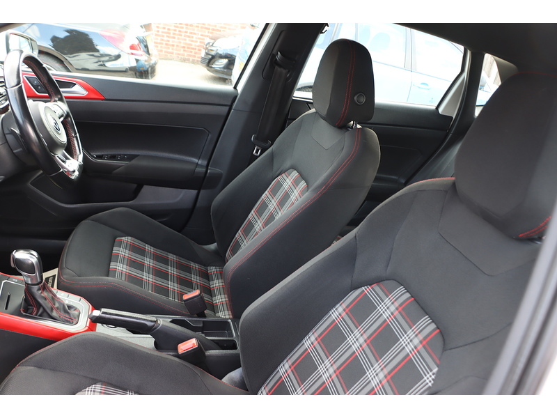 Volkswagen 2.0 TSI GTI HATCHBACK 5DR PETROL DSG AUTO BLUETOOTH DAB RADIO USB INPUT APPLE CARPLAY PARKING AIDS 1 OWNER FROM NEW ONLY 40000 MILES SH NO ULEZ CHARGE 72-74 Mitcham Road