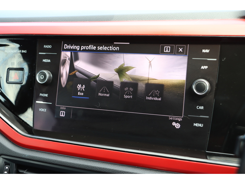 Volkswagen 2.0 TSI GTI HATCHBACK 5DR PETROL DSG AUTO BLUETOOTH DAB RADIO USB INPUT APPLE CARPLAY PARKING AIDS 1 OWNER FROM NEW ONLY 40000 MILES SH NO ULEZ CHARGE 72-74 Mitcham Road