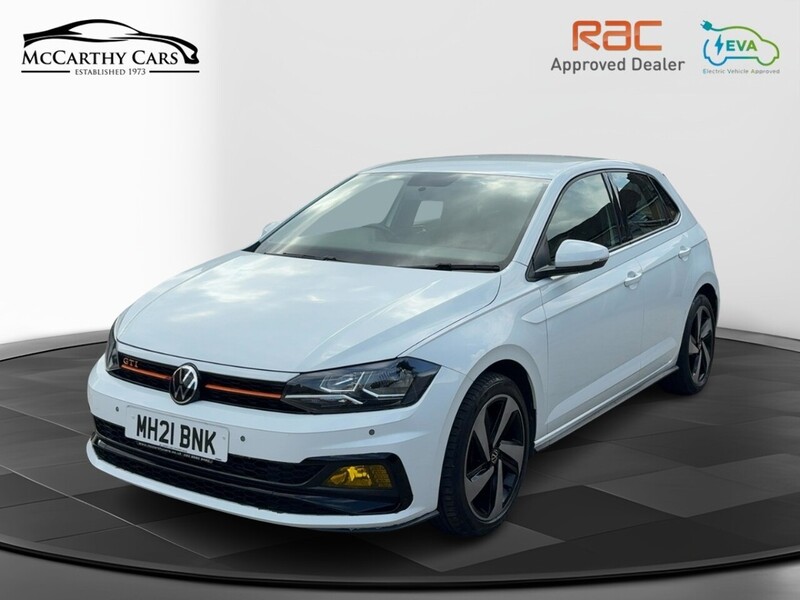 Volkswagen 2.0 TSI GTI HATCHBACK 5DR PETROL DSG AUTO BLUETOOTH DAB RADIO USB INPUT APPLE CARPLAY PARKING AIDS 1 OWNER FROM NEW ONLY 40000 MILES SH NO ULEZ CHARGE 72-74 Mitcham Road