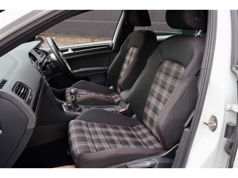 Volkswagen 2.0 TSI BlueMotion Tech GTI Performance Hatchback 5dr Petrol Manual Euro 6 (s/s) (230 ps) 72-74 Mitcham Road
