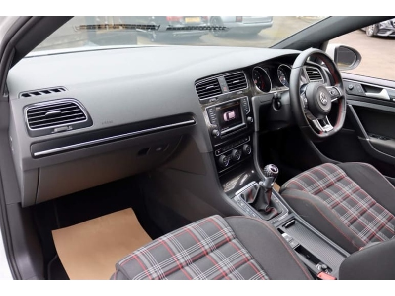 Volkswagen 2.0 TSI BlueMotion Tech GTI Performance Hatchback 5dr Petrol Manual Euro 6 (s/s) (230 ps) 72-74 Mitcham Road