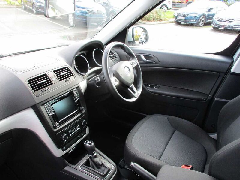 Skoda 1.2 TSI SE Outdoor 5dr Petrol DSG Auto Euro 6 (s/s) (110 ps) ONLY 68000 MILES FSH NO ULEZ CHARGE 72-74 Mitcham Road