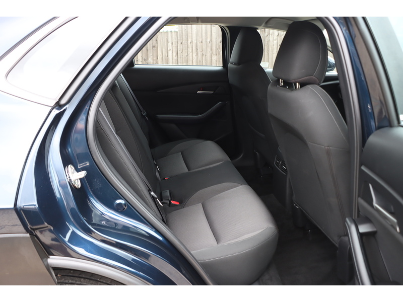Mazda 2.0 E-SKYACTIV G MHEV SE-L LUX SUV 5DR PETROL AUTO HEATED SEATS SAT NAV BLUETOOTH APPLE CARPLAY REAR CAMERA PARKING AIDS 2 OWNERS ONLY 22000 MILES FSH 72-74 Mitcham Road
