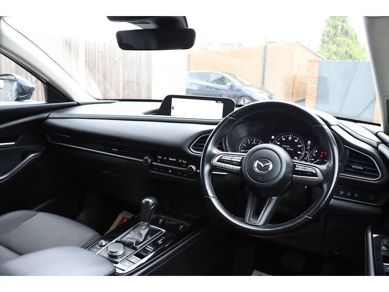 Mazda 2.0 E-SKYACTIV G MHEV SE-L LUX SUV 5DR PETROL AUTO HEATED SEATS SAT NAV BLUETOOTH APPLE CARPLAY REAR CAMERA PARKING AIDS 2 OWNERS ONLY 22000 MILES FSH 72-74 Mitcham Road