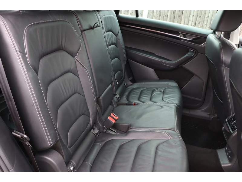 Skoda 1.4 TSI ACT EDITION SUV 5DR PETROL DSG AUTO 7 SEATER HEATED SEATS SATNAV BLUETOOTH APPLE CARPLAY REAR CAMERA PARKING AIDS JUST 1 OWNER 87000 MILES FSH 72-74 Mitcham Road