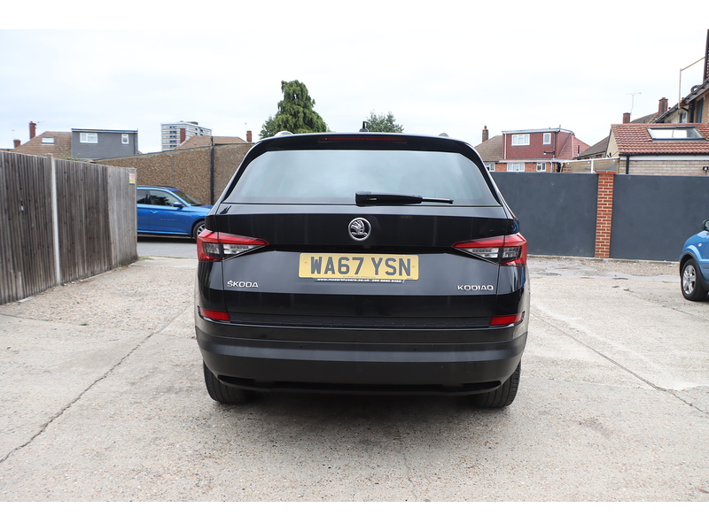 Skoda 1.4 TSI ACT EDITION SUV 5DR PETROL DSG AUTO 7 SEATER HEATED SEATS SATNAV BLUETOOTH APPLE CARPLAY REAR CAMERA PARKING AIDS JUST 1 OWNER 87000 MILES FSH 72-74 Mitcham Road