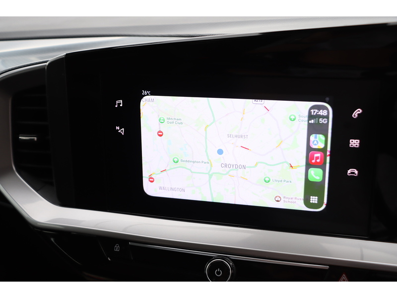 Vauxhall 1.2 TURBO SE EDITION SUV 5DR PETROL MANUAL SAT NAV BLUETOOTH DAB STEREO APPLE CARPLAY JUST 1 PRIVATE OWNER FROM NEW ONLY 41000 MILES SH NO ULEZ CHARGE 72-74 Mitcham Road