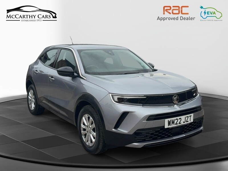 Vauxhall 1.2 TURBO SE EDITION SUV 5DR PETROL MANUAL SAT NAV BLUETOOTH DAB STEREO APPLE CARPLAY JUST 1 PRIVATE OWNER FROM NEW ONLY 41000 MILES SH NO ULEZ CHARGE 72-74 Mitcham Road