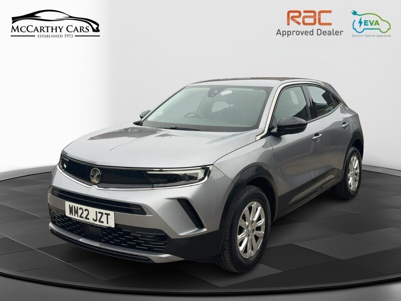 Vauxhall 1.2 TURBO SE EDITION SUV 5DR PETROL MANUAL SAT NAV BLUETOOTH DAB STEREO APPLE CARPLAY JUST 1 PRIVATE OWNER FROM NEW ONLY 41000 MILES SH NO ULEZ CHARGE 72-74 Mitcham Road
