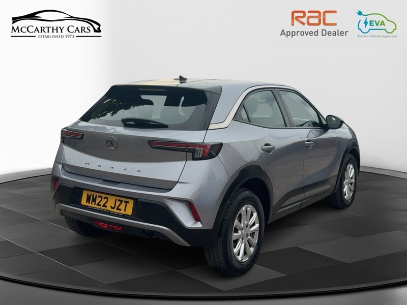 Vauxhall 1.2 TURBO SE EDITION SUV 5DR PETROL MANUAL SAT NAV BLUETOOTH DAB STEREO APPLE CARPLAY JUST 1 PRIVATE OWNER FROM NEW ONLY 41000 MILES SH NO ULEZ CHARGE 72-74 Mitcham Road