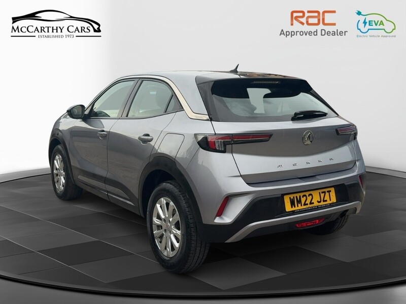 Vauxhall 1.2 TURBO SE EDITION SUV 5DR PETROL MANUAL SAT NAV BLUETOOTH DAB STEREO APPLE CARPLAY JUST 1 PRIVATE OWNER FROM NEW ONLY 41000 MILES SH NO ULEZ CHARGE 72-74 Mitcham Road